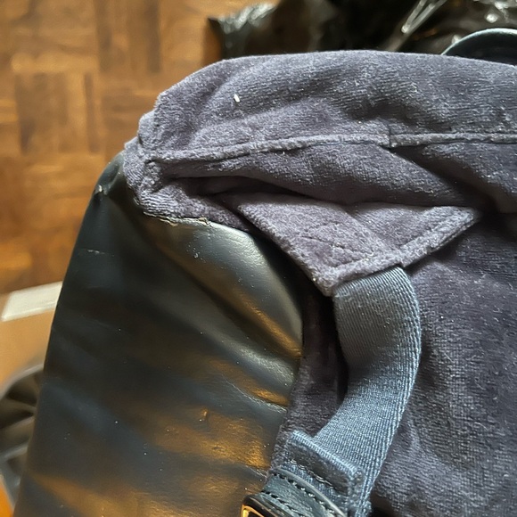 Juicy couture blue velour backpack - Picture 3 of 6